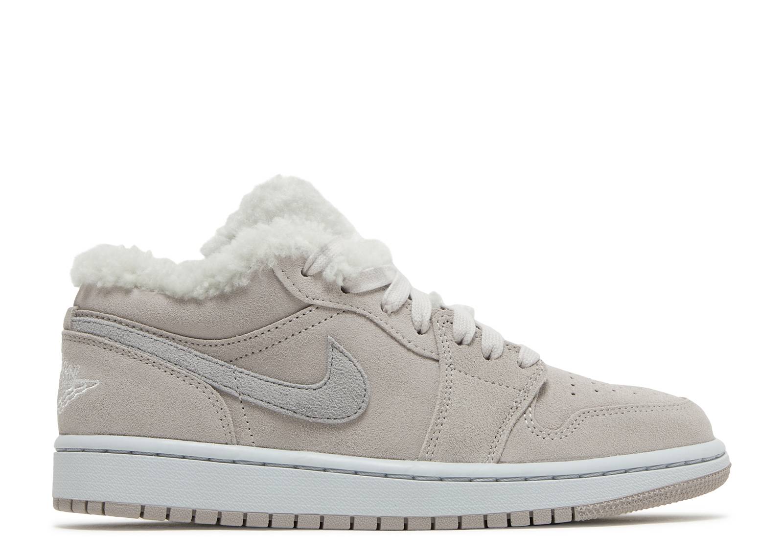 Wmns Air Jordan 1 Low SE Sherpa Fleece