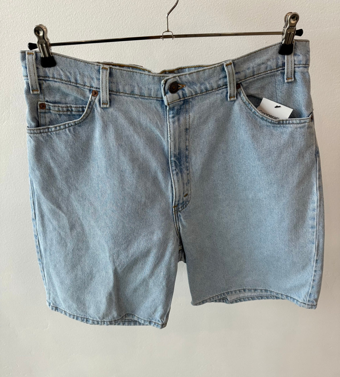 Vintage Levis 550 Shorts Blue Denim 36